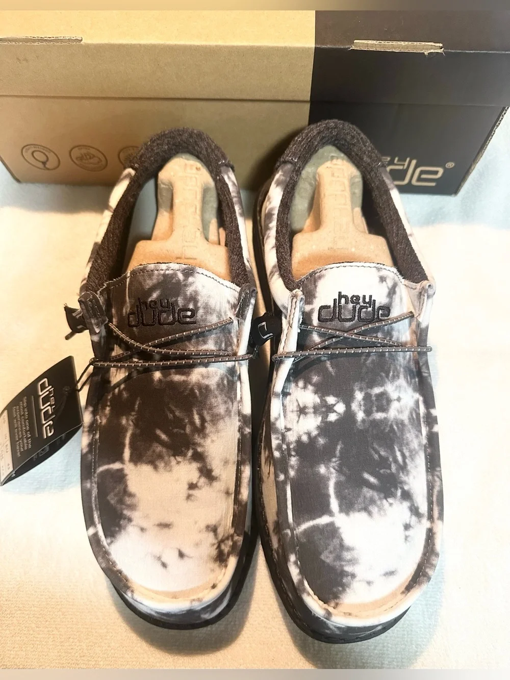 Hey Dude Men's Thunderstruck Tie-Dye Slip-On Shoes size 10 NWT